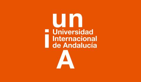 Logotipo de la Universidad Internacional de Andalucía sobre fondo naranja